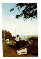 BAHAMAS Flying The Flag At Government House Plan Peu Courant - Bahamas