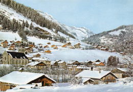 LE GRAND BORNAND - Vue Générale Et Le Jalouvre - Le Grand Bornand