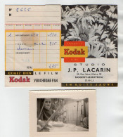 PHOTO 547 - Pochette Photos KODAK Studio LACARIN à NOGENT LE ROTROU + 7 Photos Originales 8 X 10,5 Et 8 Négatifs Photos - Places