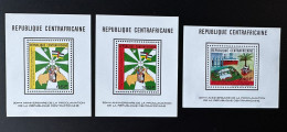 Centrafricaine Central Africa 1988 Mi. A-C 1354 Blocs Luxe 30eme Anniversaire Proclamation République Dove Oiseau Bird - Timbres
