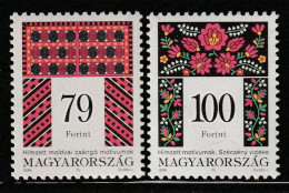 HONGRIE - N°3667/8 ** (1999) Série Courante - Unused Stamps