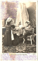 Enfants : Scène Enfantine : " Papa Notre Fille Est Malade " N° 110/1 S.I.P. : Enfants Jouant Au Docteur : Timbrée 1903 - Scènes & Paysages