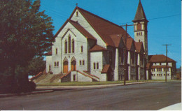 Église St Benoit Granby Québec Canada Church (1950)   Tour En Arrière, Toit Rouge Pierres Beiges  Arches Presbytère 2 S - Granby