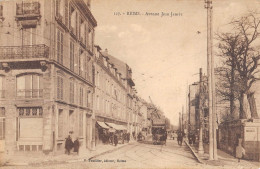CPA 51 REIMS / AVENUE JEAN JAURES - Reims
