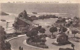 FRANCE - Biarritz -  Monument Aux Morts Et Le Rocher De La Vierge - Carte Postale Ancienne - Biarritz