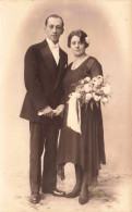 CARTE PHOTO - Couple - Portrait D'un Couple  - Carte Postale Ancienne - Couples