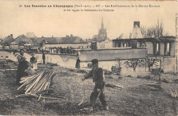 CPA 51 LES EMEUTES EN CHAMPAGNE 1911 / AY / LES ETABLISSEMENTS DE LA MAISON BISINGER ET LES VIGNES LE LENDEMAIN DE L'EME - Ay En Champagne