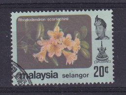 Malaya - Selangor: 1979   Flowers   SG163    20c  [with Wmk]   Used - Selangor