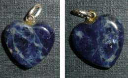 Rare Ancien Petit Pendentif En Pierre Polie Forme De Coeur Lapis-lazuli ? - Pendentifs