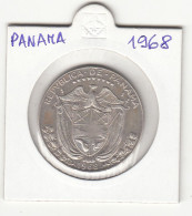 PANAMA MEDIO 1/2 BALBOA 1968  SILVER COIN - Panamá