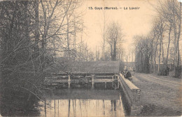 CPA 51 GAYE / LE LAVOIR - Other & Unclassified