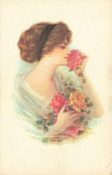 ILLUSTRATION - Jeune Femme Tenant Des Roses Dans Ses Mains - Carte Postale Ancienne - 1900-1949