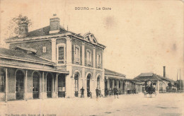 Bourg * Place De La Gare * Ligne Chemin De Fer - Andere & Zonder Classificatie