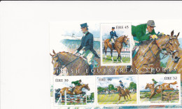 Ireland Irlande Eire Bloc Feuillet De 4 TP Neufs Irish Equestrian Sports Chevaux Horses - Blocs-feuillets