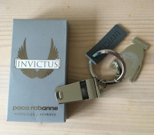 Invictus (Paco Rabanne) Sleutelhanger Met Fluit - Materiale Di Profumeria