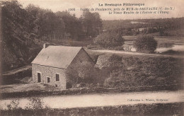 Mur De Bretagne * Environs * Vallée De Poulancre * Le Vieux Moulin Et L'entrée De L'étang * Minoterie - Autres & Non Classés