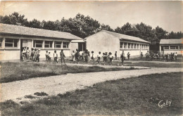 Notre Dame De Monts * La Colonie De Vacances De Riom * Groupe D'enfants - Autres & Non Classés