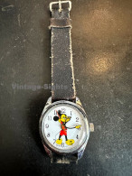 Vintage Mickey Mouse Wristwatch Walt Disney - Swiss Movement (Not Working) - Other & Unclassified