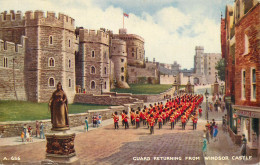 England Guard Returning From Windsor Castle - Windsor Castle