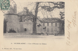 CPA - Vic Sur Aisne - Cour D'honneur Du Château - Vic Sur Aisne