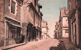 CHATEAUGIRON - Rue De La Madeleine - Colorisée Combier - Châteaugiron