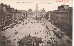 FRANCE - Lyon - Place Des Terreaux Et L'hôtel De Ville - Animé -  Carte Postale Ancienne - Lyon 1