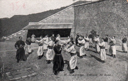 Publicité La Kabiline, La Teinture Des Ménages - Série A La Caserne, Exercice De Boxe - Carte N° 61 - Reclame