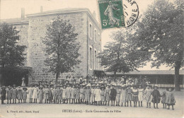 CPA 42 FEURS / ECOLE COMMUNALE DE FILLES - Feurs