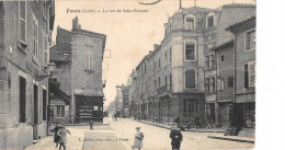 CPA 42 FEURS / RUE DE SAINT ETIENNE - Feurs