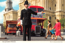 AEC Regent RT 1808 RT MkIII Double Decker Bus Routemaster - Camion/ Truck Bedford TK - Londres -  Policier - CPM - Autobús & Autocar