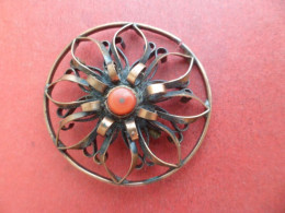 Broche Cuivre - Brooches