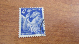 FRANCE TIMBRE OBLITERE    YVERT N° 656 - 1939-44 Iris