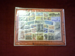 1  PLAQUE  DE  50   TIMBRES   DE  LA RUSSIE URSS - Collections