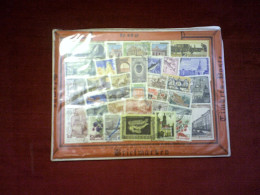 1  PLAQUE  DE  50   TIMBRES   DE  LA RUSSIE URSS - Collections