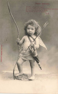 ENFANT - Scène - Un Enfant Déguisé En Cupidon - Petite Amoura -  Carte Postale Ancienne - Szenen & Landschaften