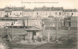 FRANCE - Tours - Poste D'aiguilleurs à L'entrée De La Gare - Carte Postale Ancienne - Tours