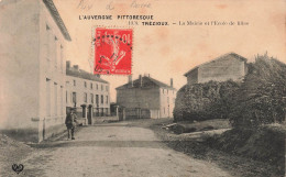 FRANCE - Puy-de-Dôme - Trézioux - La Mairie Et L'école De Filles - L'Auvergne Pittoresque -  Carte Postale Ancienne - Clermont Ferrand