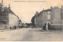 B/195               52    Eclaron     -   Rue Du Duc De Guise  -  Le Monument - Eclaron Braucourt Sainte Liviere