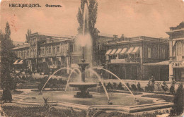 RUSSIE - Kislovodsk  - Fontaine à L'hôtel High  - Carte Postale Ancienne - Russia