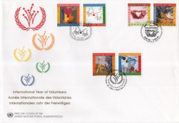 Vereinte Nationen United Nations Nations Unies UN 2001 FDC Volunteers Volontaires Freiwilligen - Altri - Europa