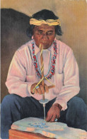 INDIENS DE L'AMÉRIQUE DU NORD - Homme Indien Réfléchissant - Colorisé  - Carte Postale Ancienne - Indiaans (Noord-Amerikaans)