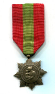 FRANCE - Médaille D'Honneur De La Famille Française, échelon Bronze (avec Boîte) - France