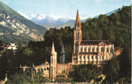 FRANCE - Lourdes - La Basilique Et La Chaîne - Carte Postale Ancienne - Lourdes