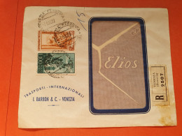 Italie - Enveloppe Commerciale En Recommandé De Venezia Pour Paris En 1952 - Réf 2296 - 1946-60: Marcophilia