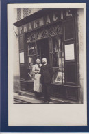 CPA [75] Paris > Commerce Shop Devanture Magasin Pharmacie Carte Photo - Ambachten In Parijs