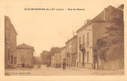 CPA 42 SAINT SYMPHORIEN DE LAY / RUE DE ROANNE - Autres & Non Classés