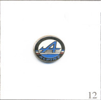 Pin's Automobile - Renault Alpine / Logo. Taille : 14 X 11 Mm. Non Estampillé. Zamac. T938-12 - Renault