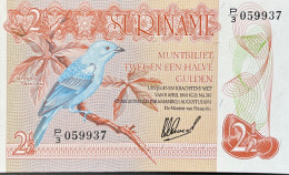 Suriname 2 1/2 Gulden, P-118b (1.8.1978) - UNC - Surinam