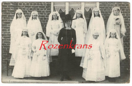 Old Photo Ancienne Holy Communion Vormsel Communie Groupe Girls Filles Fotokaart Meisjes Groepsfoto - Sin Clasificación