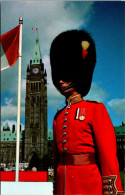 Canada Ottawa Canadian Guard Member At Parliament Hill - Ottawa